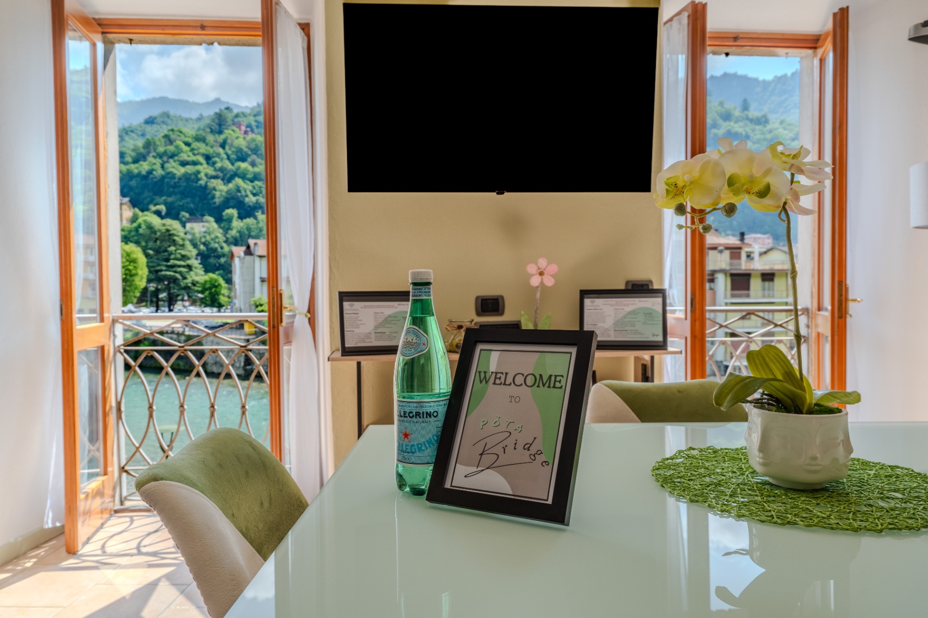 Dining con affaccio sul fiume