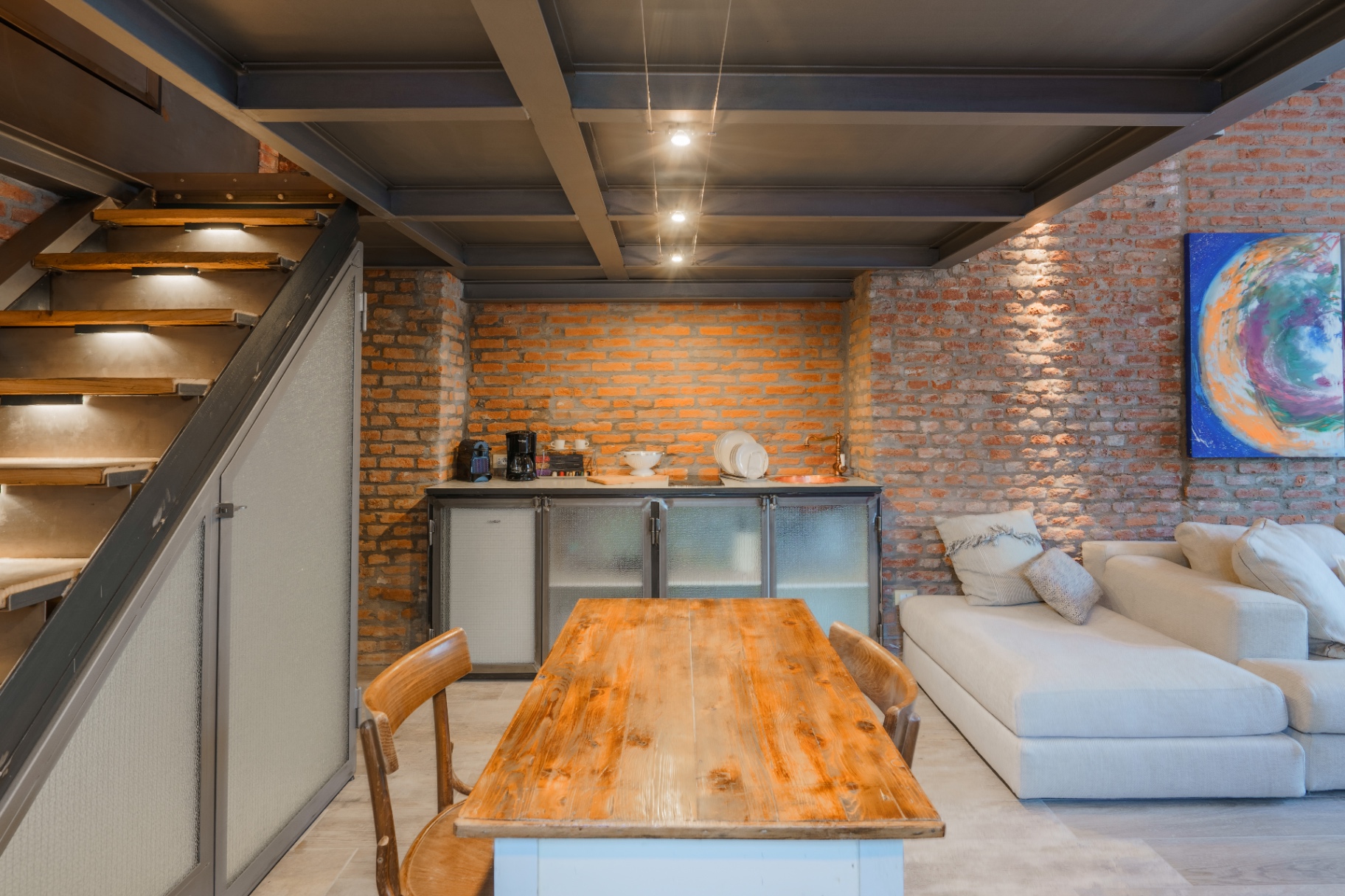 Loft industriale con mattoni a vista